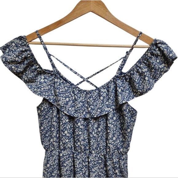 Julianas Dress M Blue Floral Ruffle Cold Shoulder Strappy Babydoll Y2K Fairycore - Picture 6 of 12